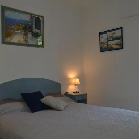 Cap D'agde, 3 Pieces, 6 Personnes - Fr-1-249-203 アグド
