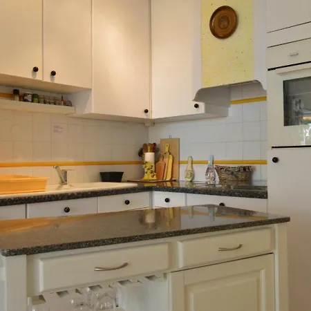 Cap D'agde, 3 Pieces, 6 Personnes - Fr-1-249-203 آجد