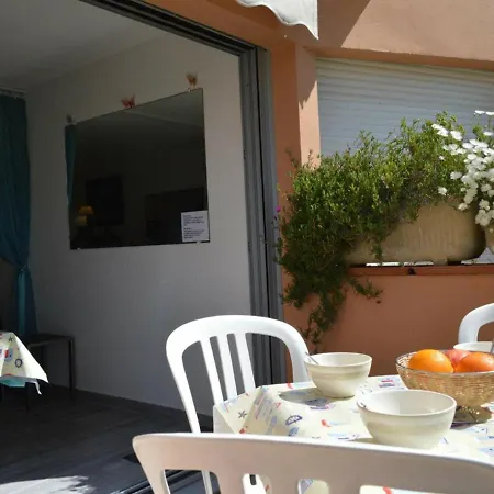 شقة Cap D'agde, 3 Pieces, 6 Personnes - Fr-1-249-203